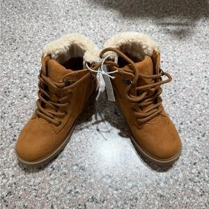 Old Navy Tan Lace-Up Boots